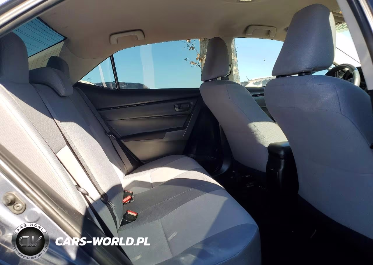 2017 Toyota Corolla L VIN:5YFBURHE0HP582197 - 10