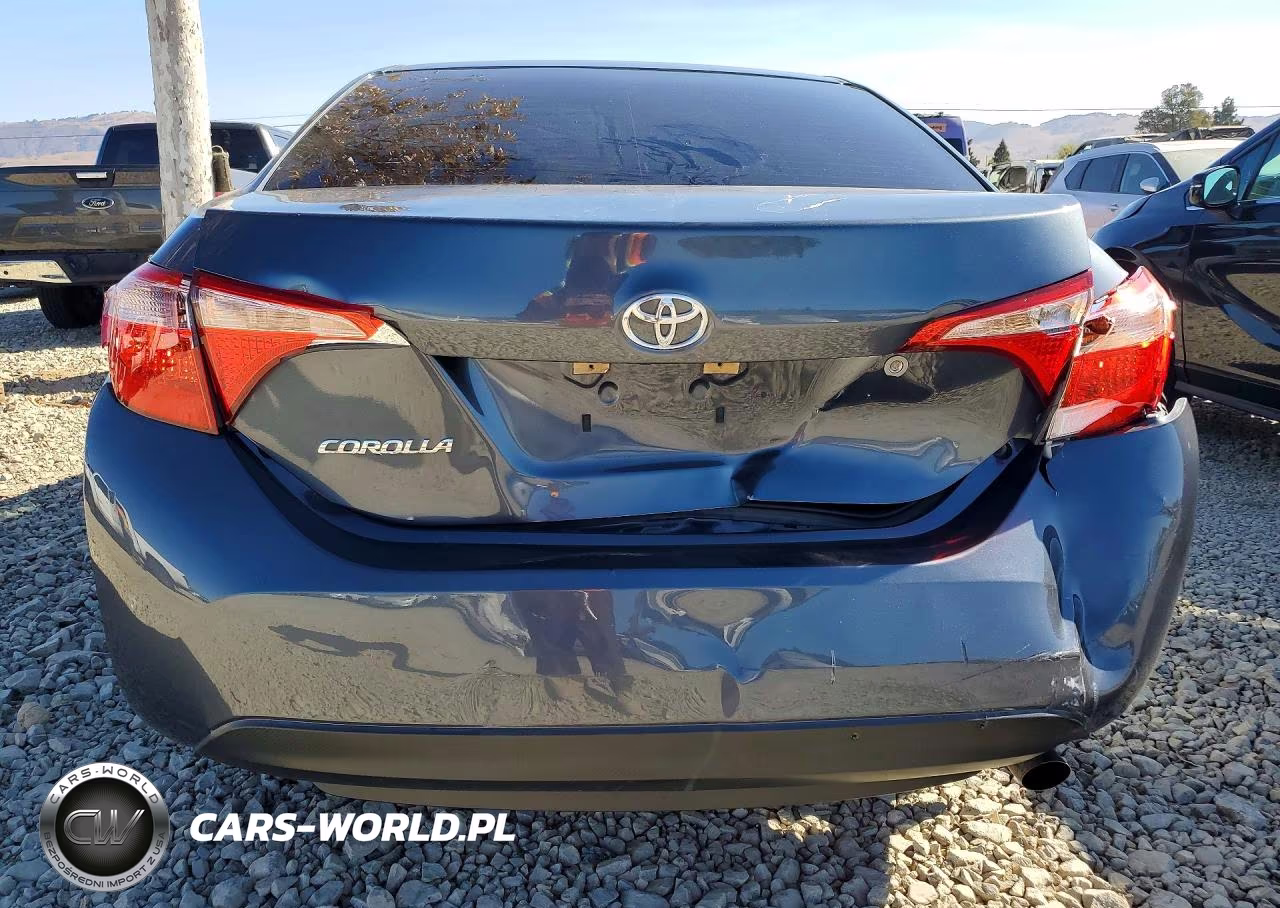 2017 Toyota Corolla L VIN:5YFBURHE0HP582197 - 6