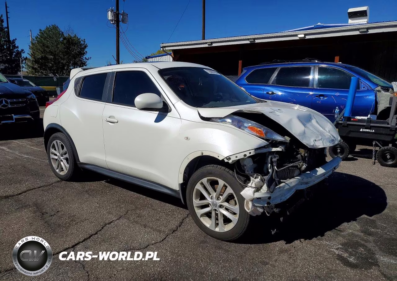 2013 Nissan Juke S VIN:JN8AF5MVXDT208014 - 4
