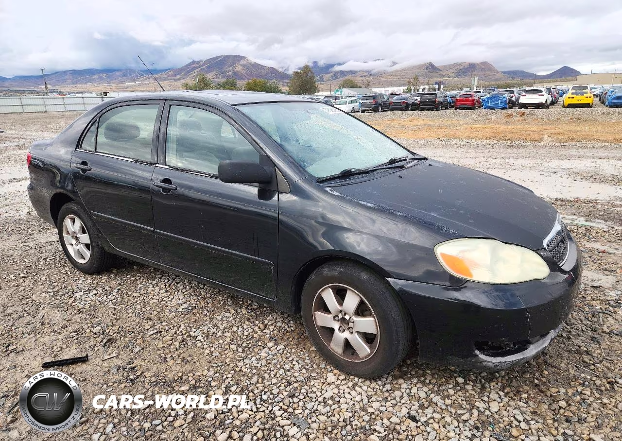 2005 Toyota Corolla Le VIN:1NXBR30E45Z420013 - 4