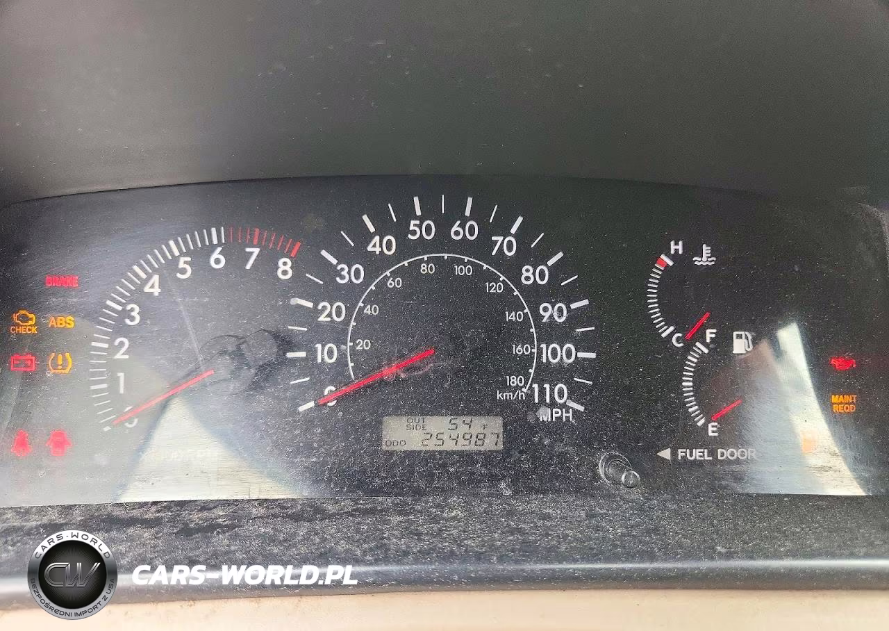 2005 Toyota Corolla Le VIN:1NXBR30E45Z420013 - 9