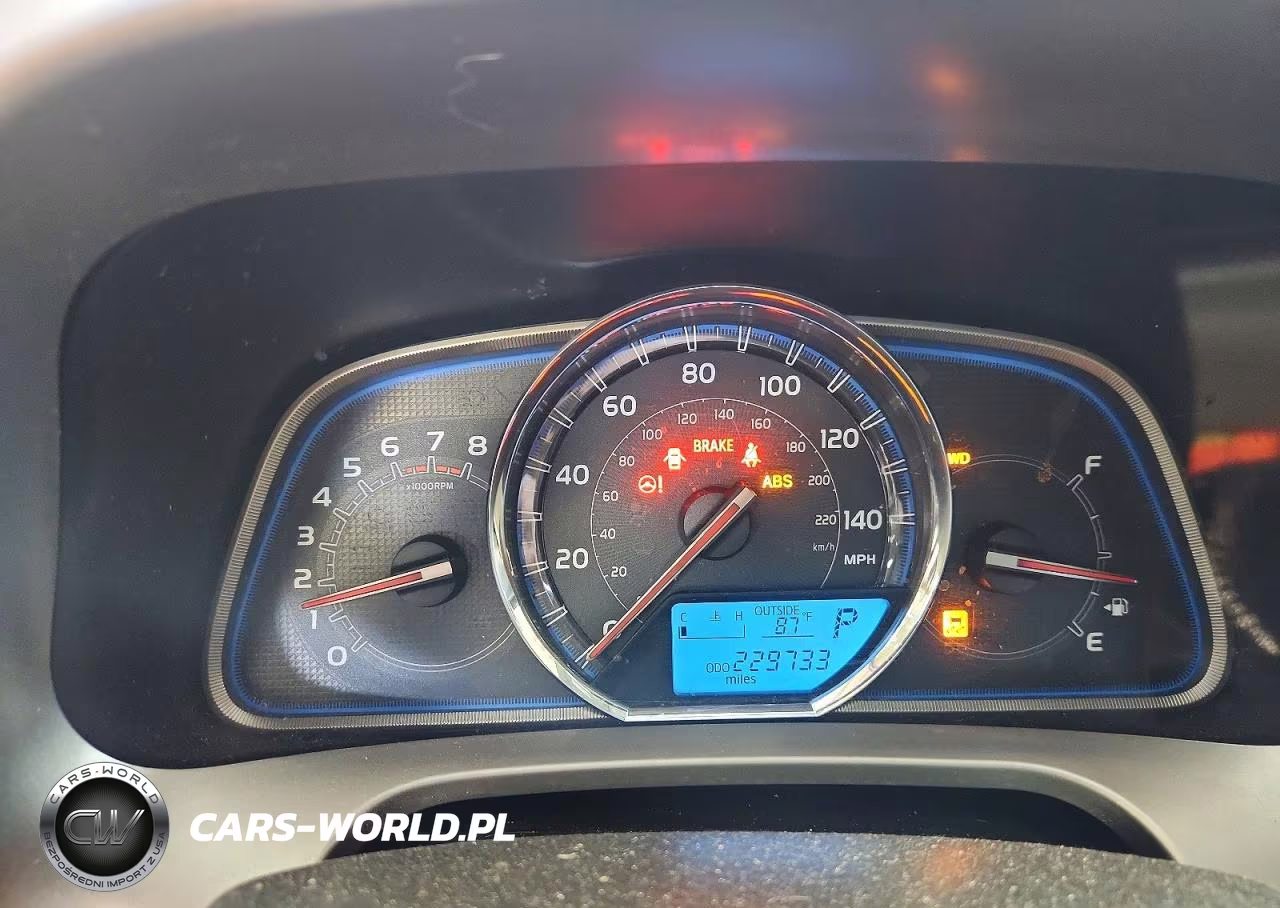 2015 Toyota Rav4 Limited VIN:JTMDFREV7FD118802 - 9
