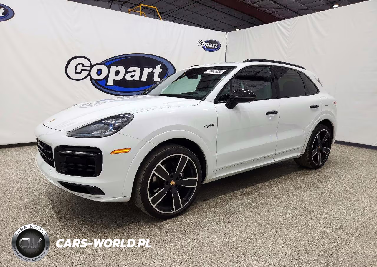 2020 Porsche Cayenne E-Hybrid