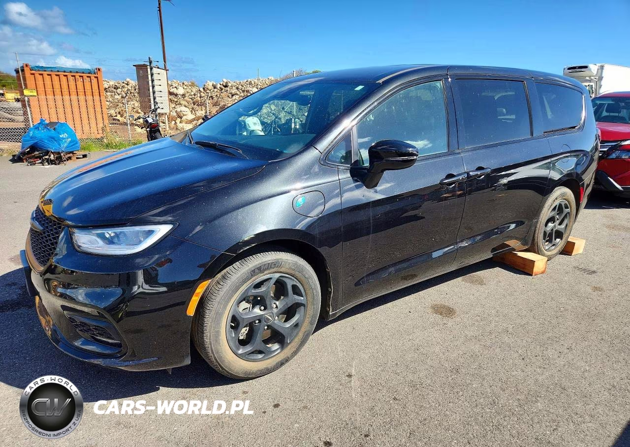 2022 Chrysler Pacifica Hybrid Touring L