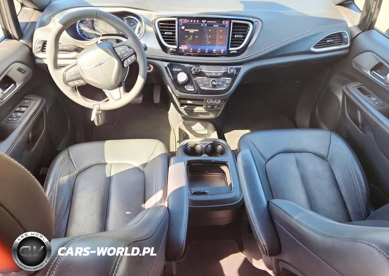 2022 Chrysler Pacifica Hybrid Touring L VIN:2C4RC1L7XNR214231 - 8