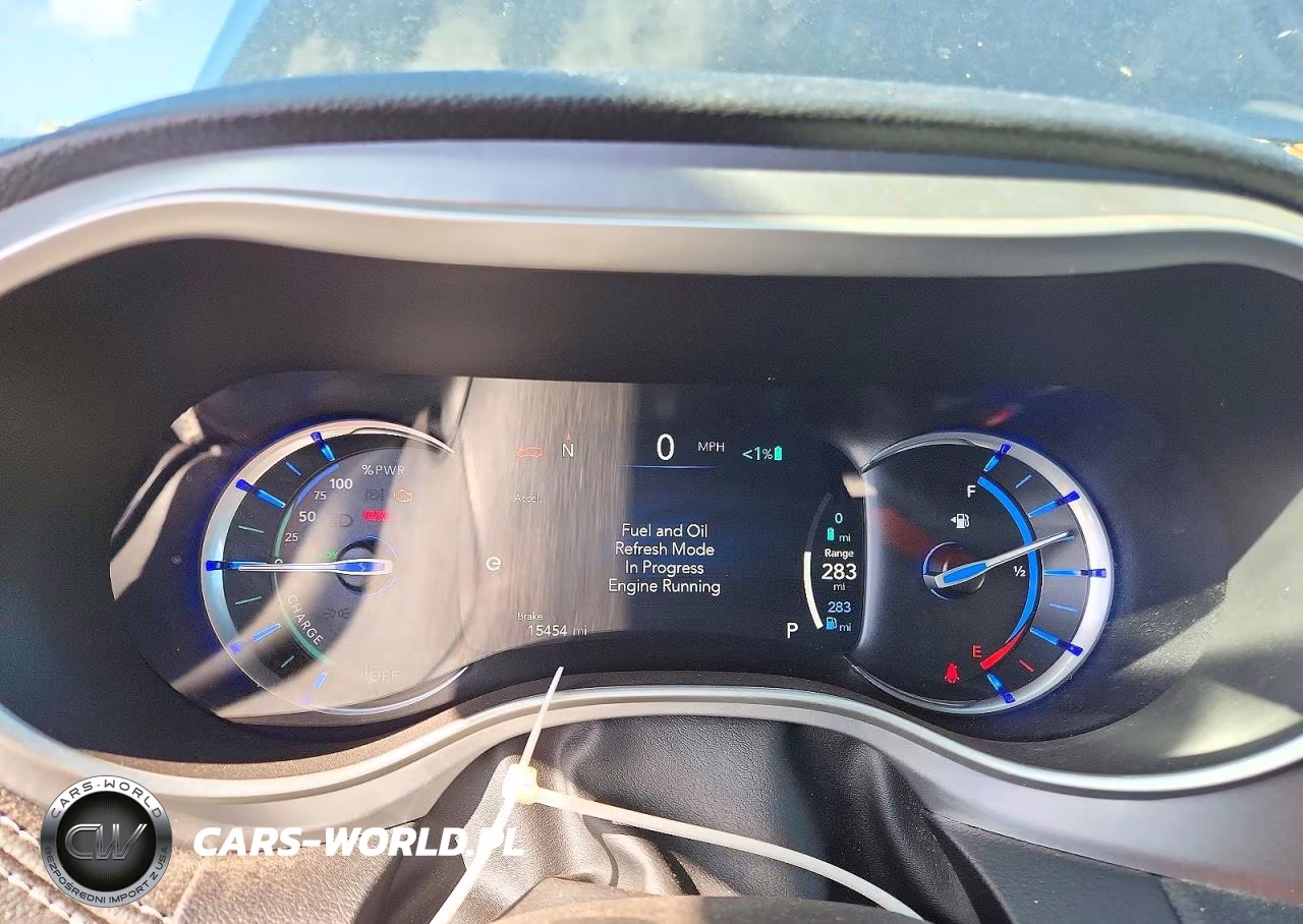 2022 Chrysler Pacifica Hybrid Touring L VIN:2C4RC1L7XNR214231 - 9
