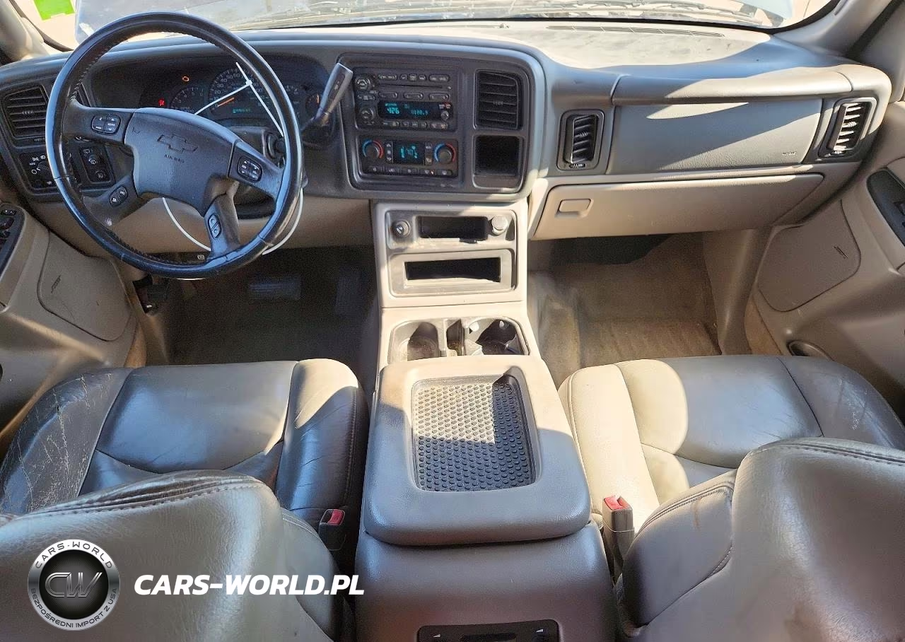 2005 Chevrolet Tahoe VIN:1GNEK13T05J146841 - 8