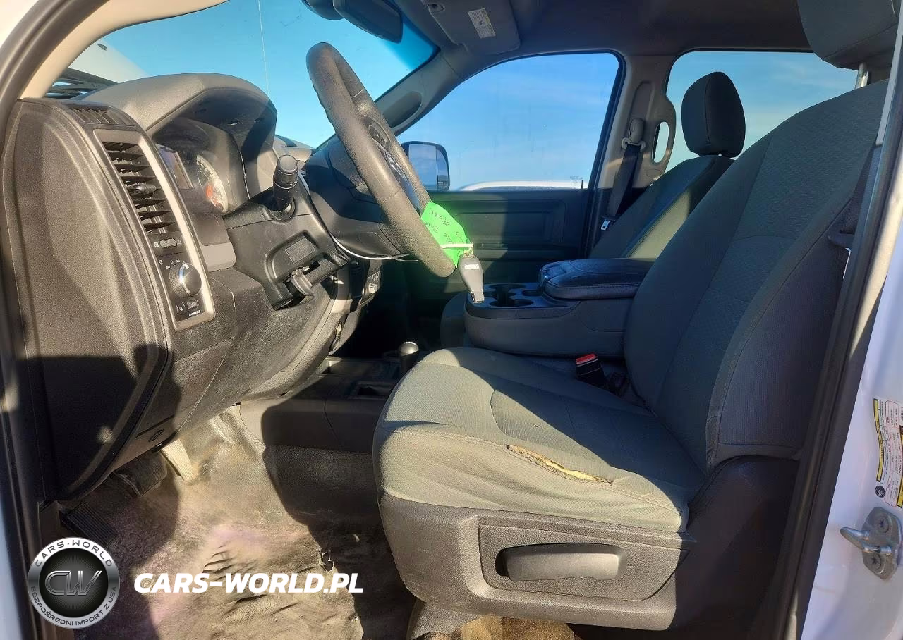 2018 Ram 2500 St VIN:3C6UR5CJXJG155961 - 7