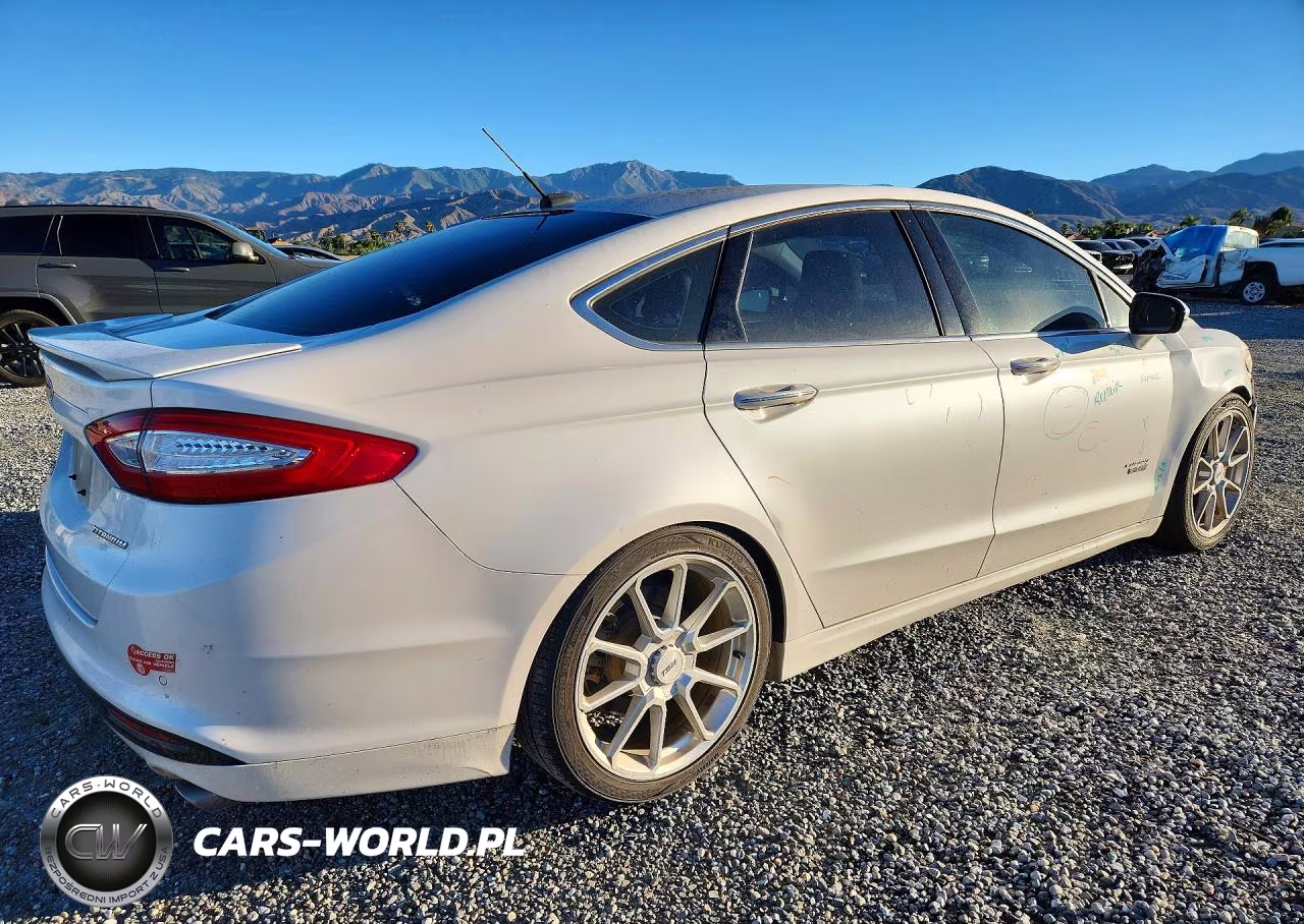 2016 Ford Fusion Titanium Phev VIN:3FA6P0SU2GR193614 - 3