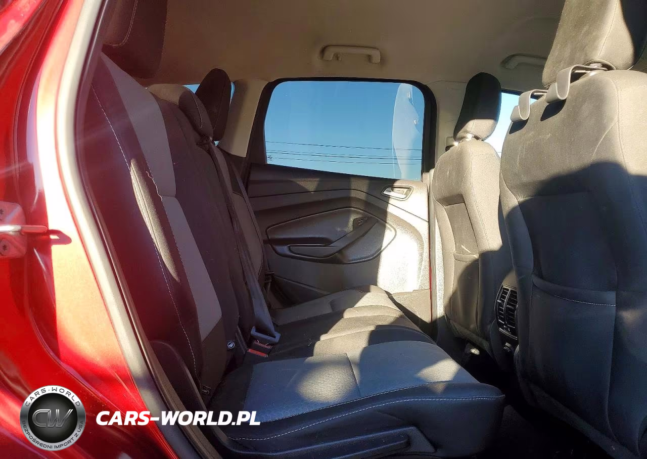 2019 Ford Escape Se VIN:1FMCU0G97KUB12100 - 10