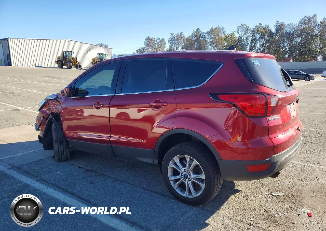 2019 Ford Escape Se VIN:1FMCU0G97KUB12100 - 2