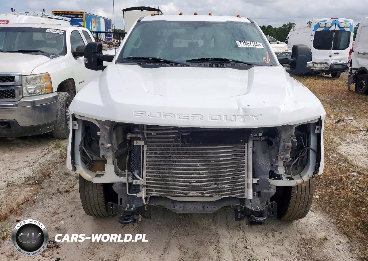 2017 Ford F350 Super Duty VIN:1FD8W3G69HEC80864 - 5