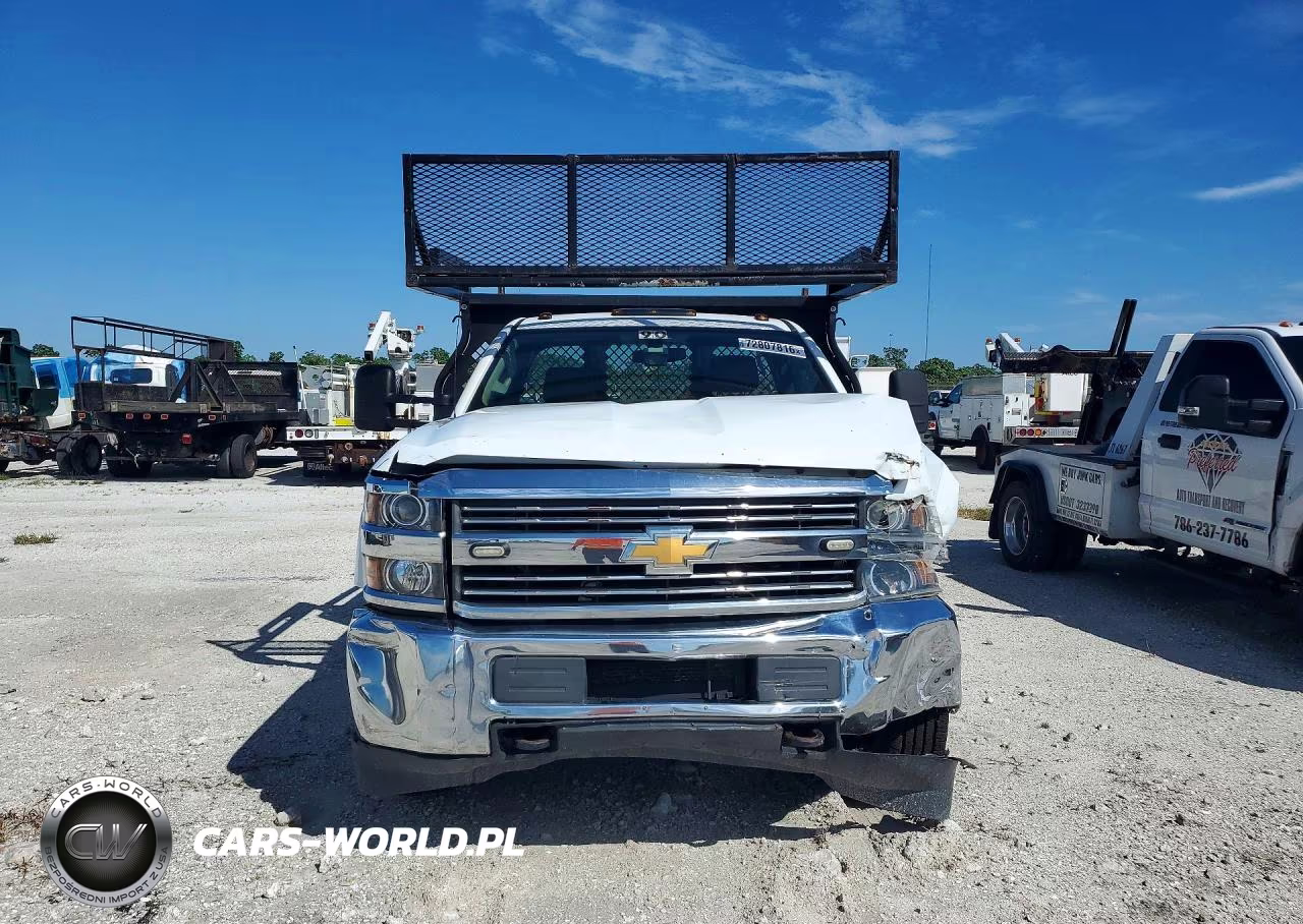 2017 Chevrolet Silverado C3500 VIN:1GB3CYCG1HF247830 - 5