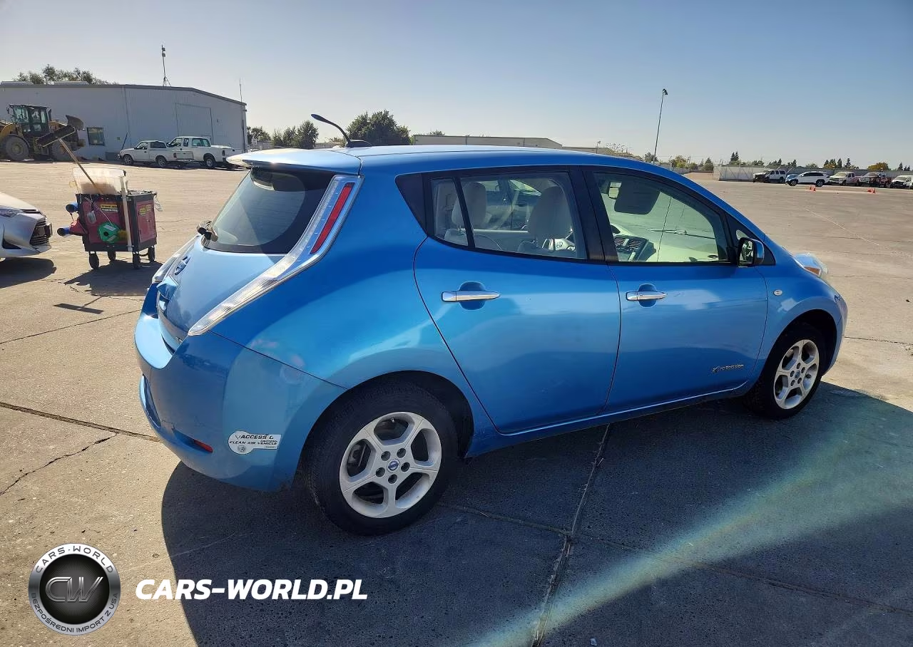 2011 Nissan Leaf Sv VIN:JN1AZ0CP2BT009306 - 3