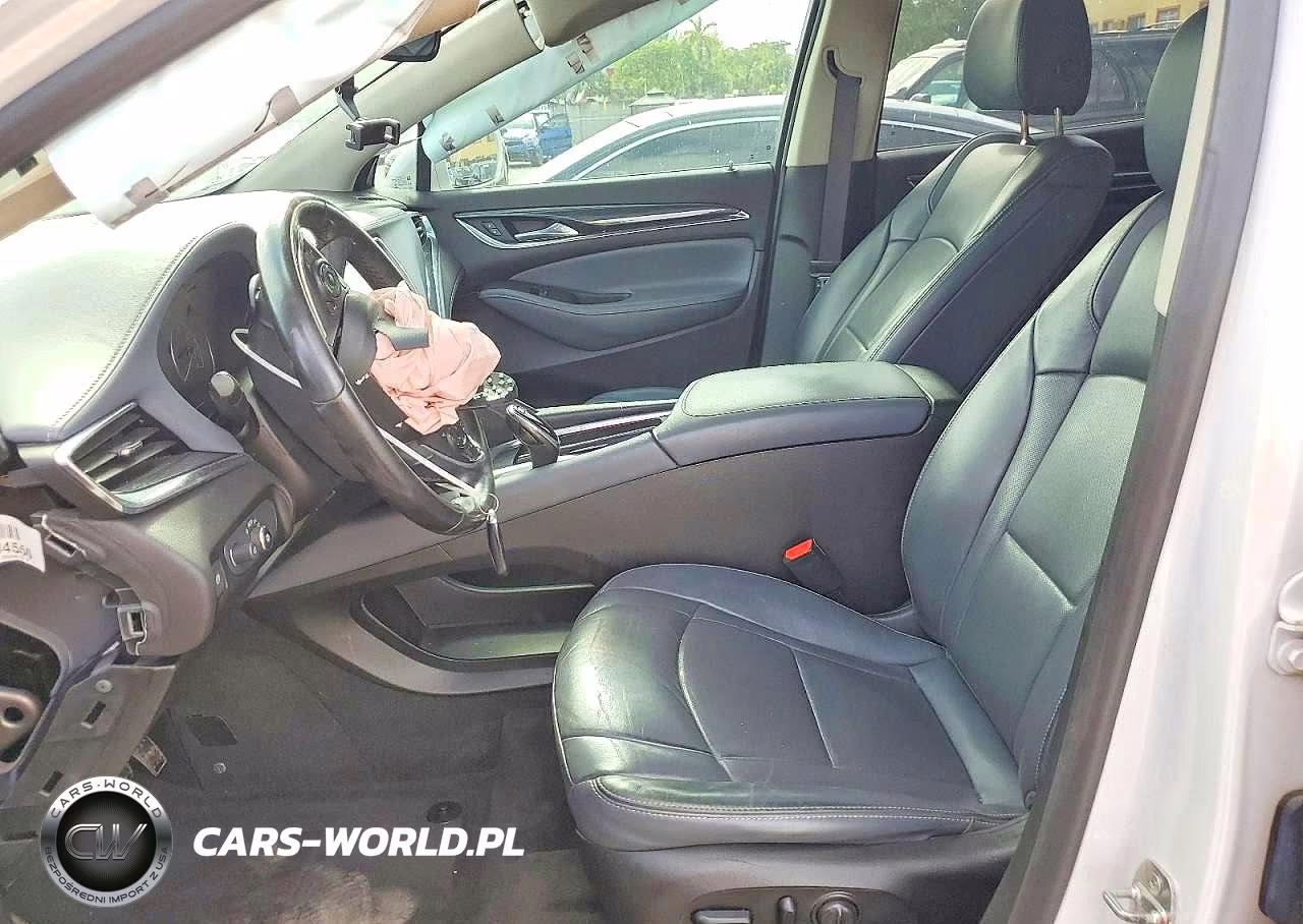 2019 Buick Enclave Essence VIN:5GAERBKWXKJ235206 - 7