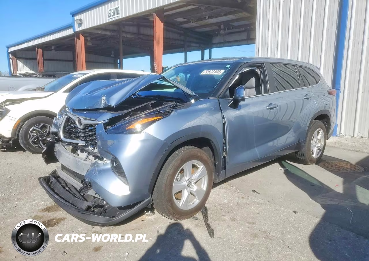 2024 Toyota Highlander Hybrid Le – zdjęcie 1 z 13
