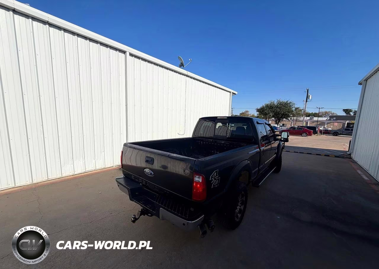 2012 Ford F250 Super Duty VIN:1FT7W2BT2CEA21939 - 4