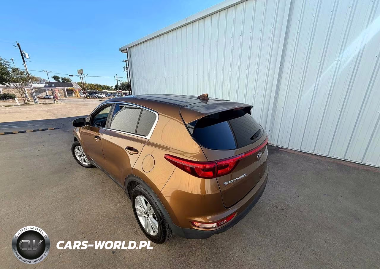 2017 Kia Sportage Lx VIN:KNDPM3AC6H7164241 - 3