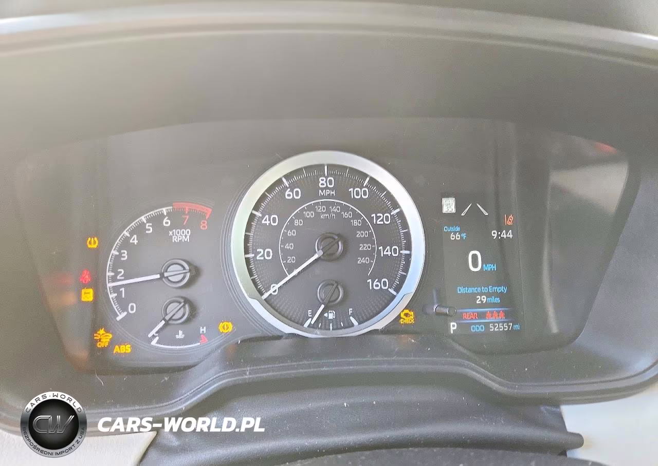 2021 Toyota Corolla Le VIN:5YFEPMAE2MP196022 - 9