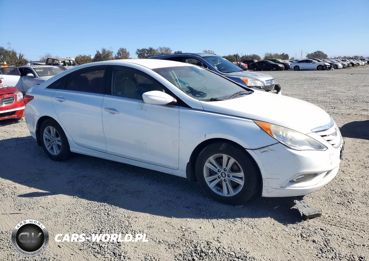 2013 Hyundai Sonata Gls VIN:5NPEB4AC9DH734712 - 4