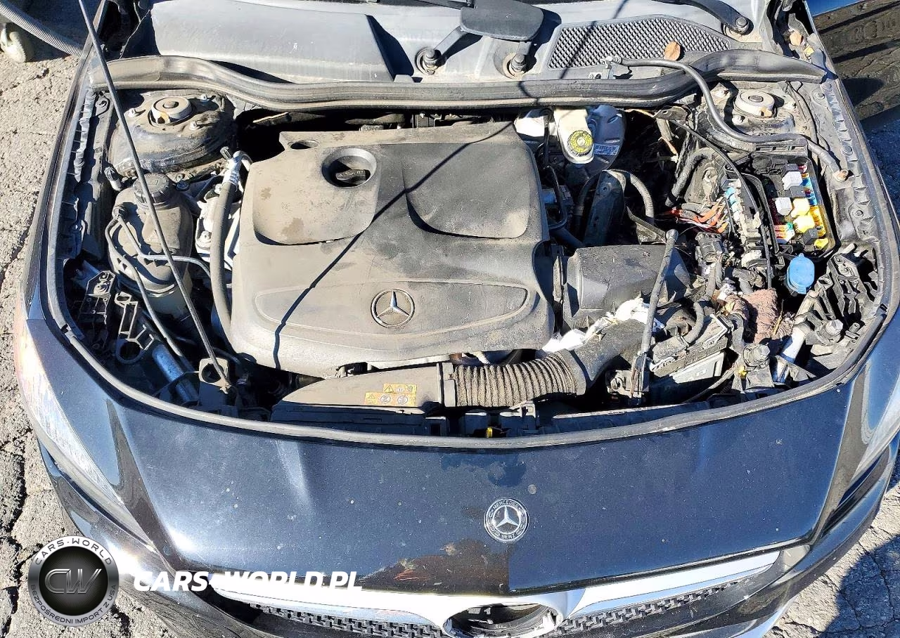 2018 Mercedes-Benz Cla 250 VIN:WDDSJ4EB4JN521305 - 11