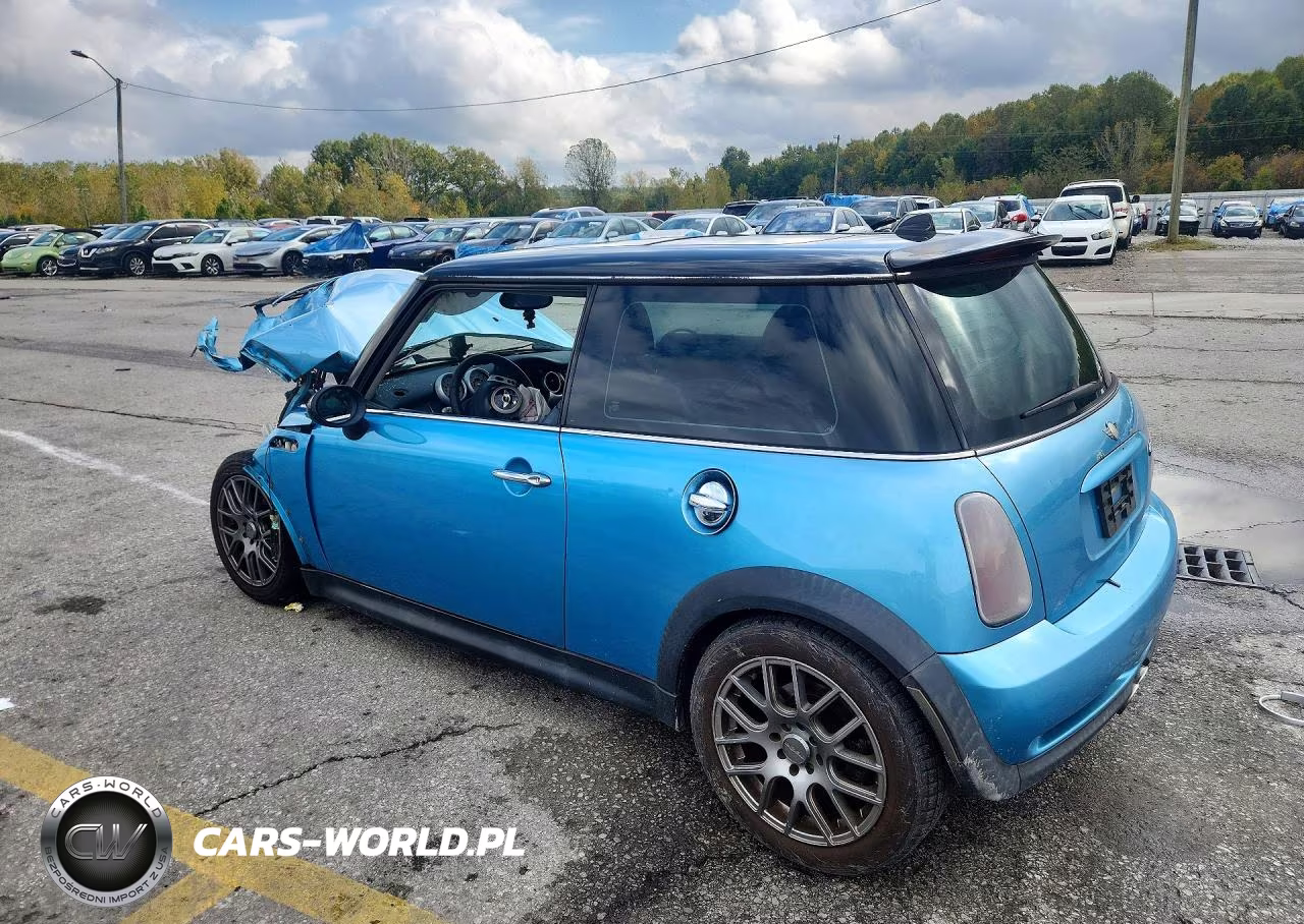 2004 Mini Cooper S VIN:WMWRE33474TD77826 - 2