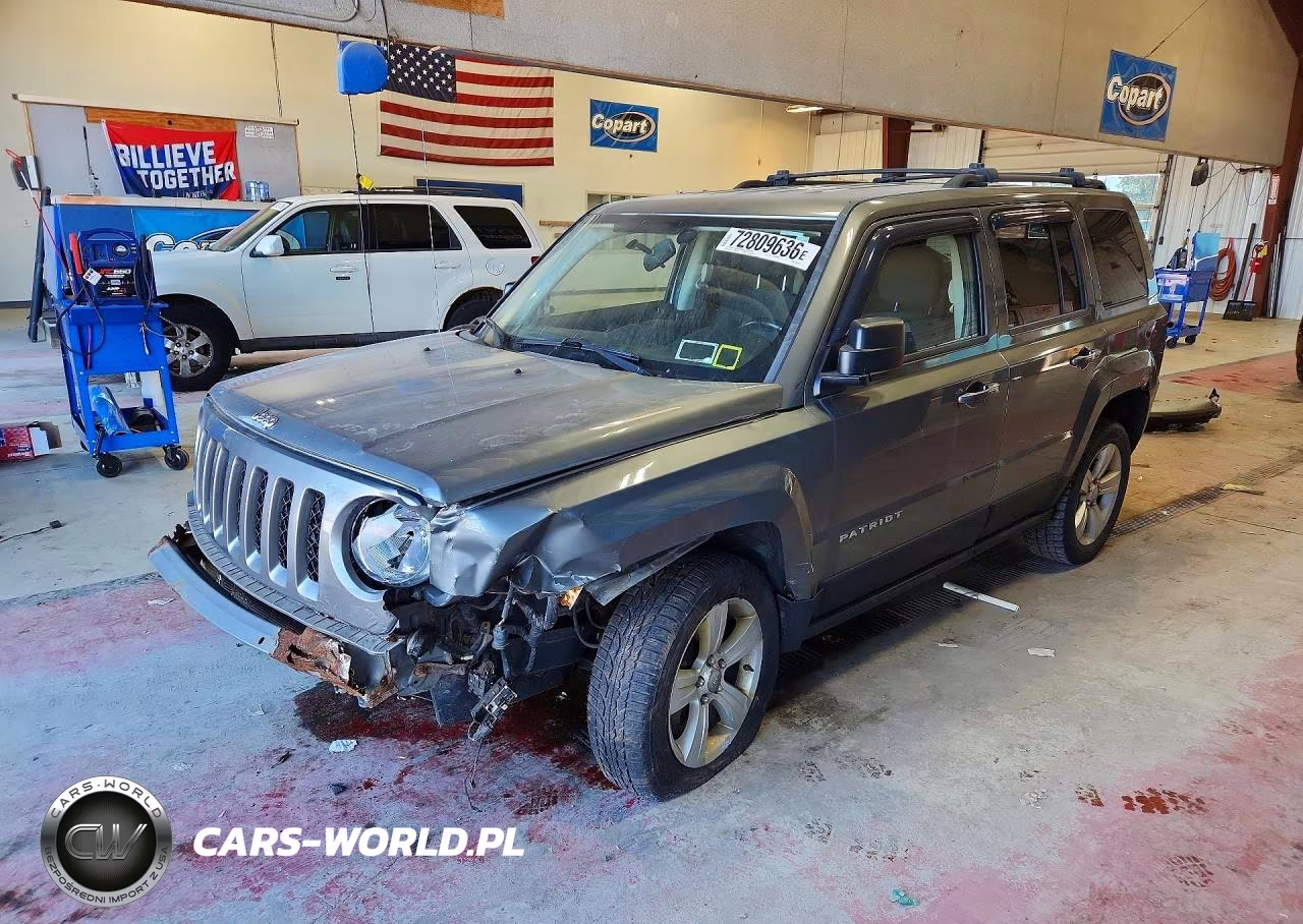 2012 Jeep Patriot Latitude VIN:1C4NJRFB1CD538512 - 1