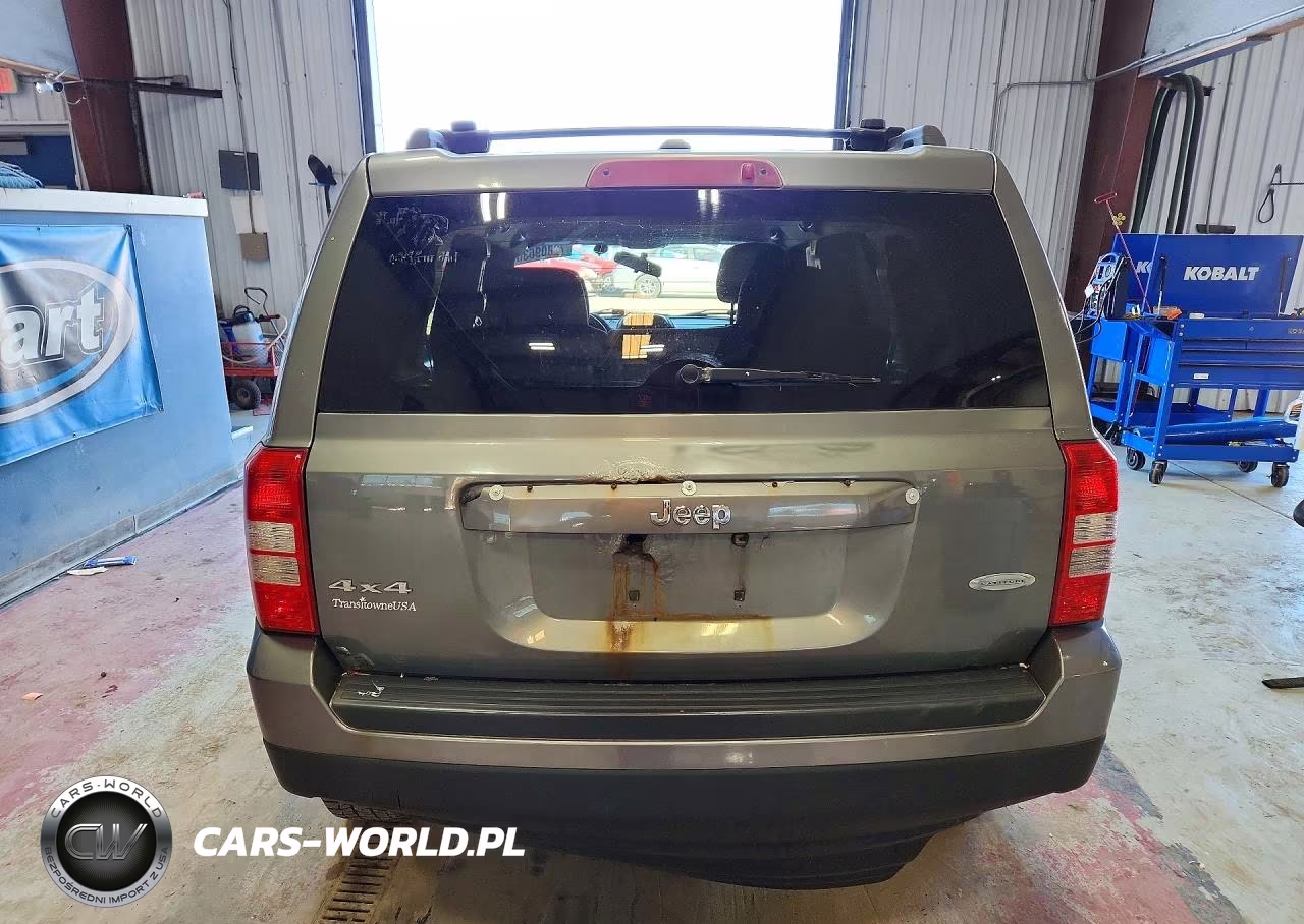 2012 Jeep Patriot Latitude VIN:1C4NJRFB1CD538512 - 6