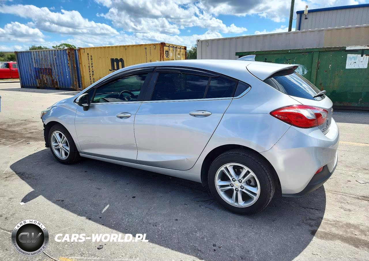 2018 Chevrolet Cruze Lt VIN:3G1BE6SM0JS567762 - 2