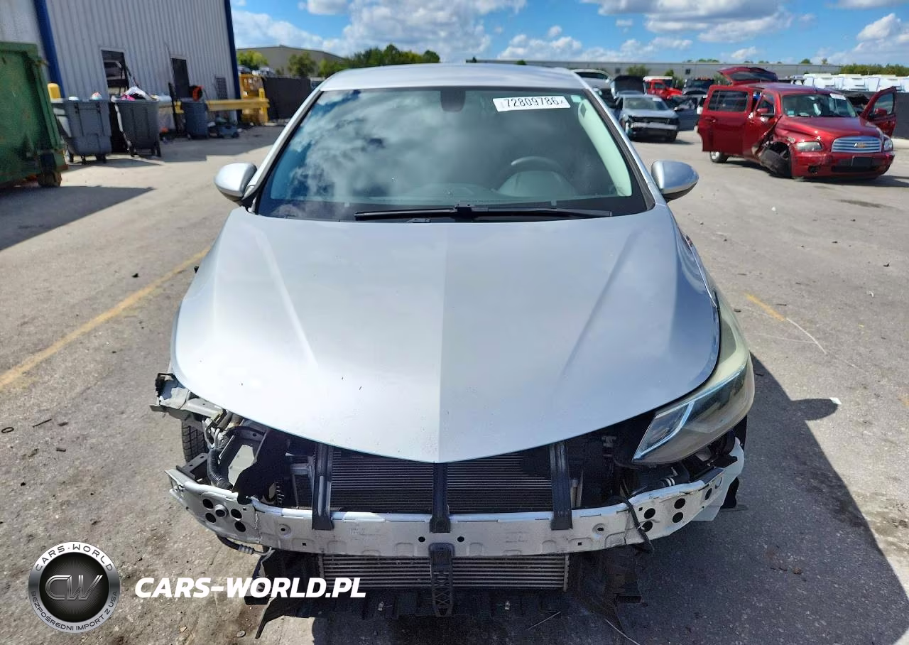 2018 Chevrolet Cruze Lt VIN:3G1BE6SM0JS567762 - 5