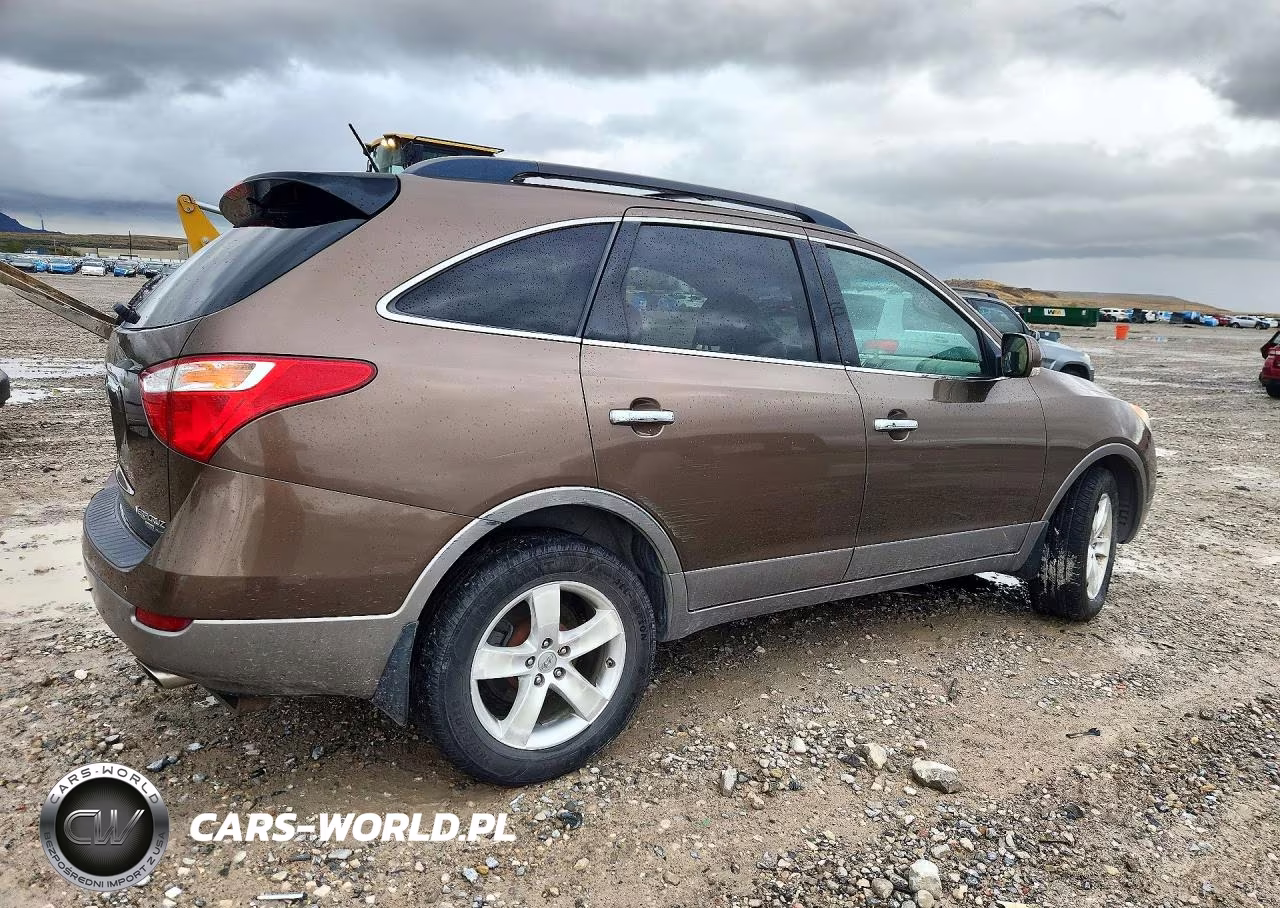 2011 Hyundai Veracruz Limited VIN:KM8NUDCC3BU154765 - 3