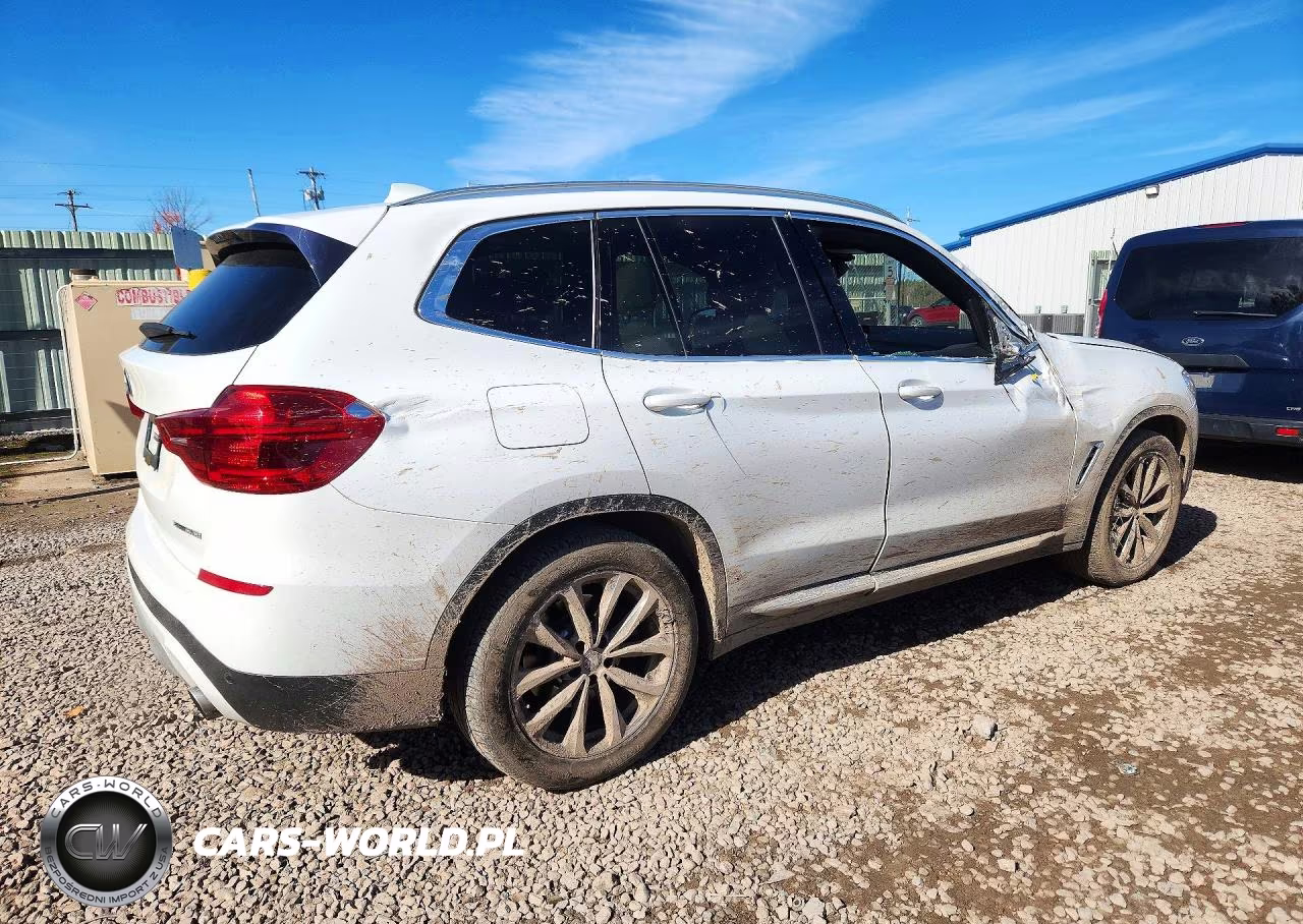 2018 BMW X3 xDrive30I VIN:5UXTR9C57JLD88814 - 3