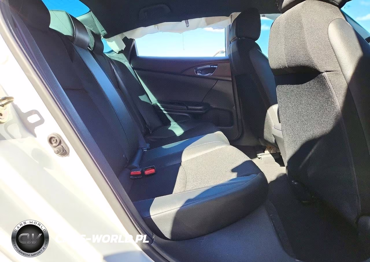 2019 Honda Civic Sport VIN:19XFC2F89KE007999 - 10