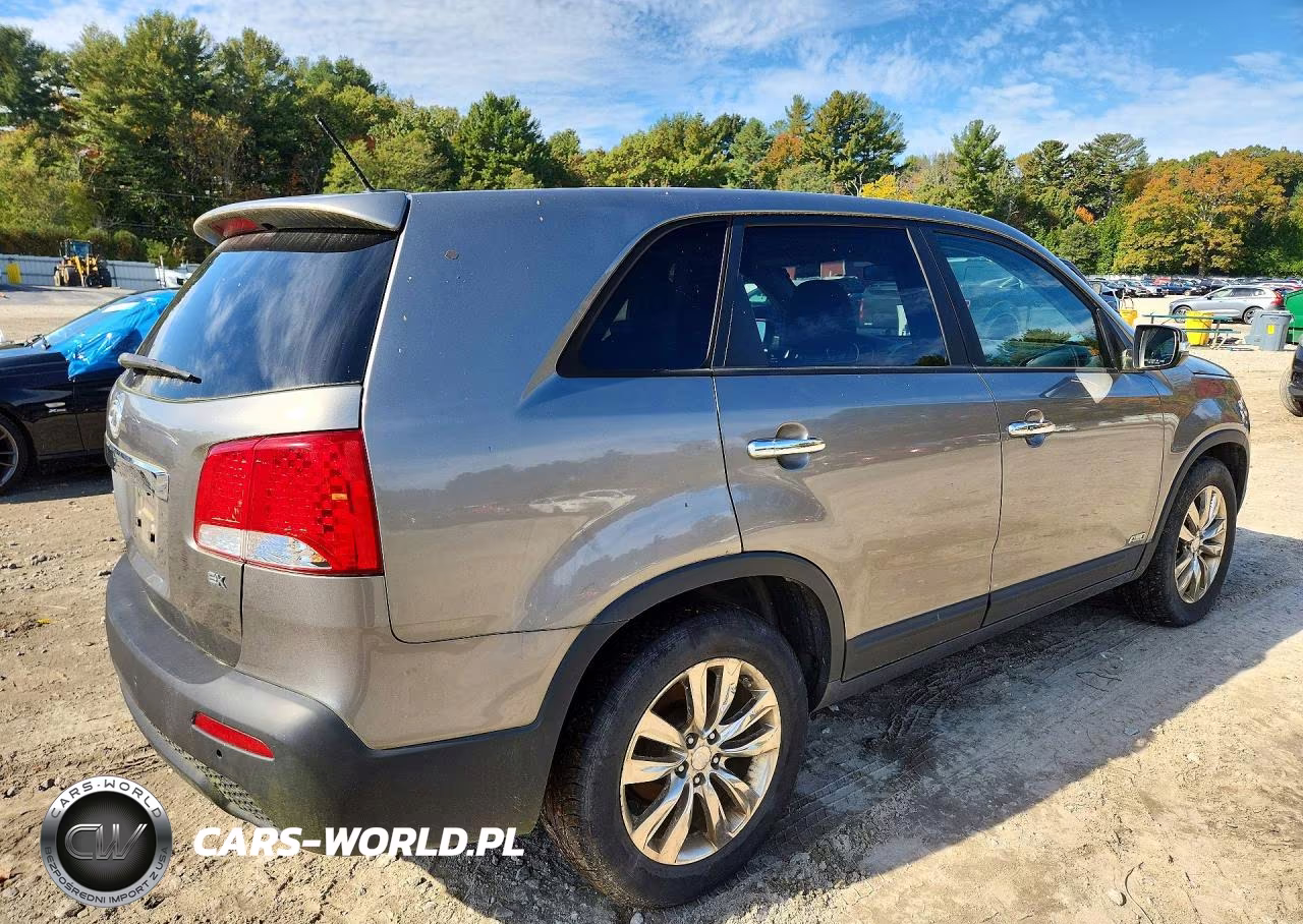 2011 Kia Sorento Ex VIN:5XYKUCA19BG014837 - 3