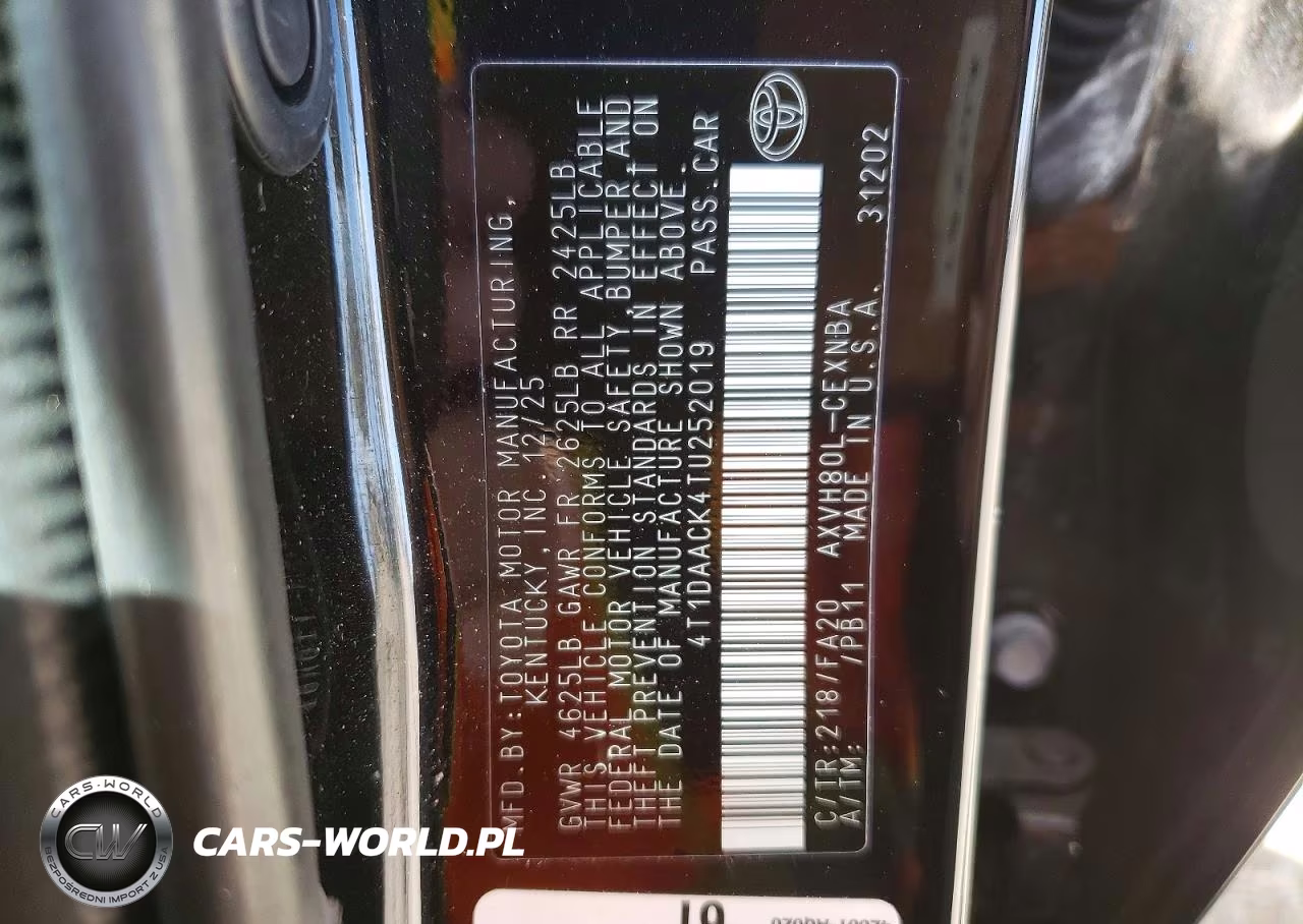 2026 Toyota Camry Le VIN:4T1DAACK4TU252019 - 13
