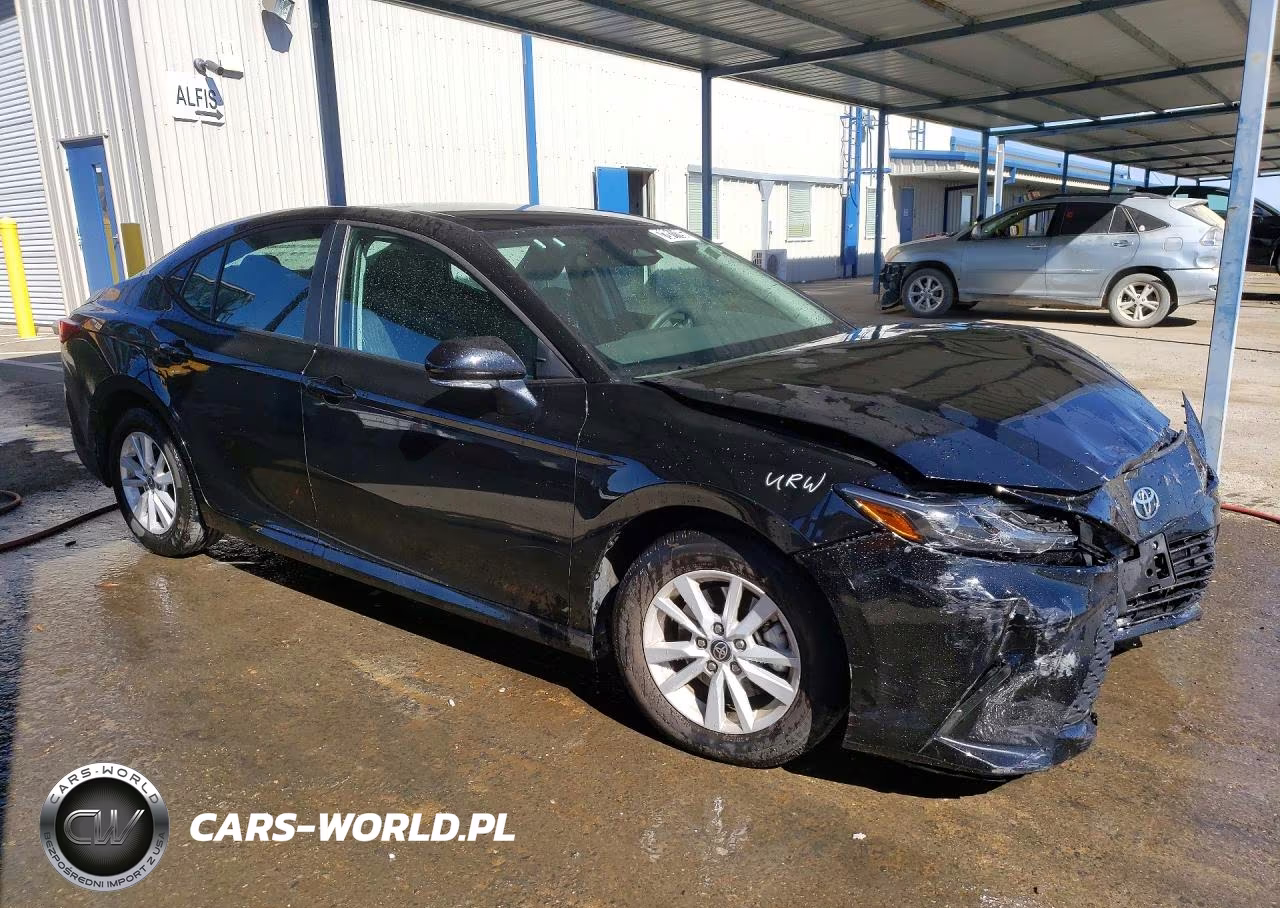 2026 Toyota Camry Le VIN:4T1DAACK4TU252019 - 4