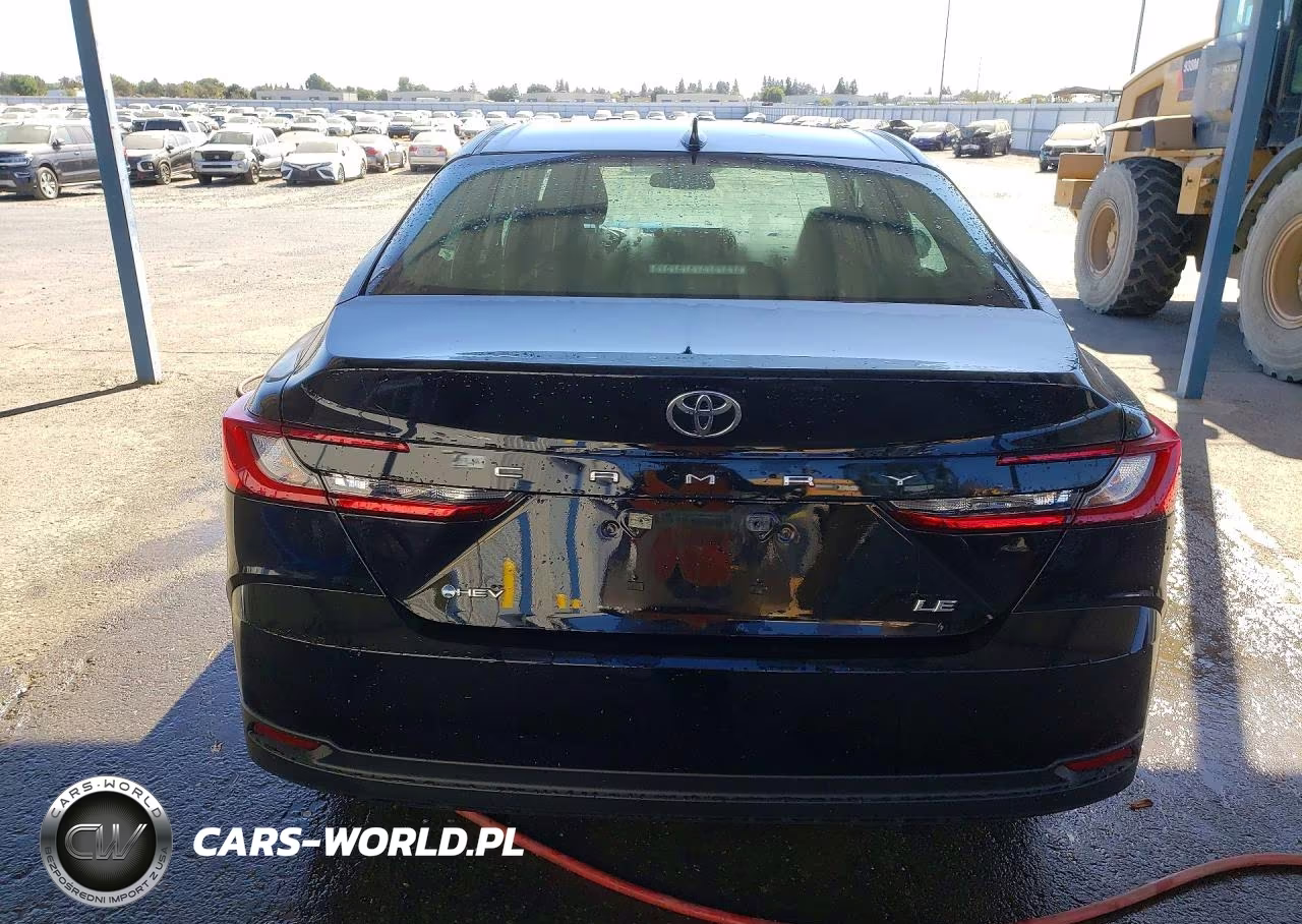 2026 Toyota Camry Le VIN:4T1DAACK4TU252019 - 6