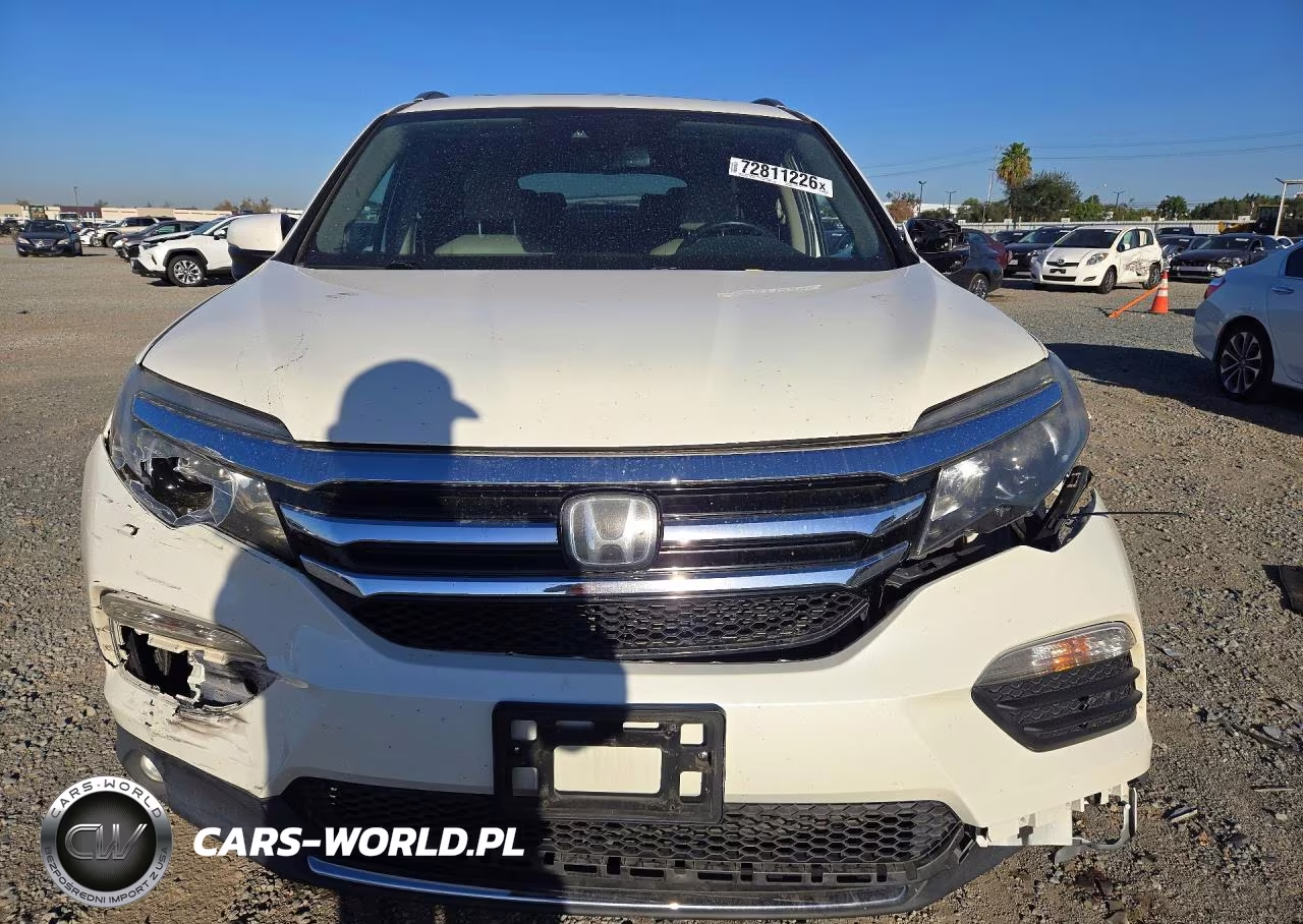2016 Honda Pilot Touring VIN:5FNYF6H99GB098965 - 5