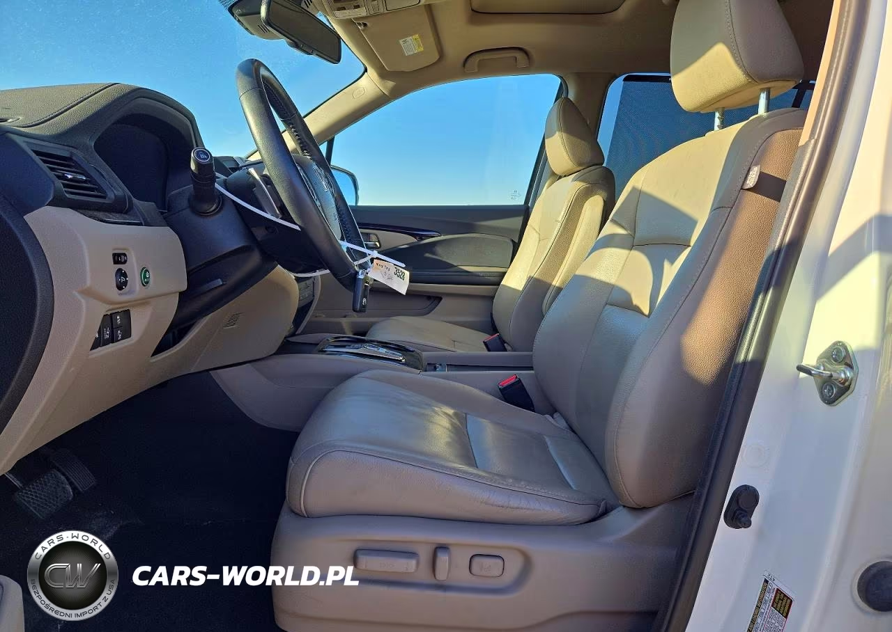 2016 Honda Pilot Touring VIN:5FNYF6H99GB098965 - 7