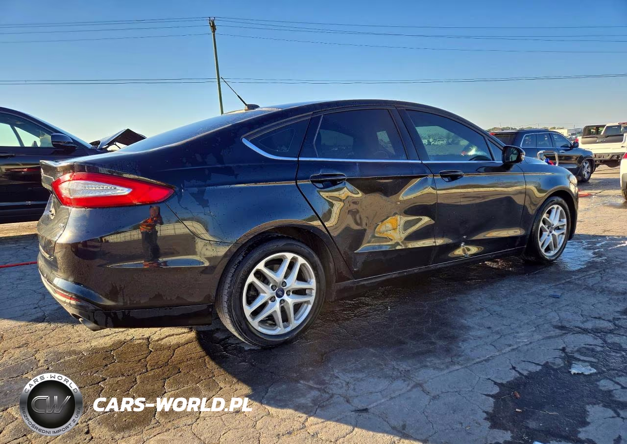 2015 Ford Fusion Se VIN:1FA6P0H75F5120613 - 3