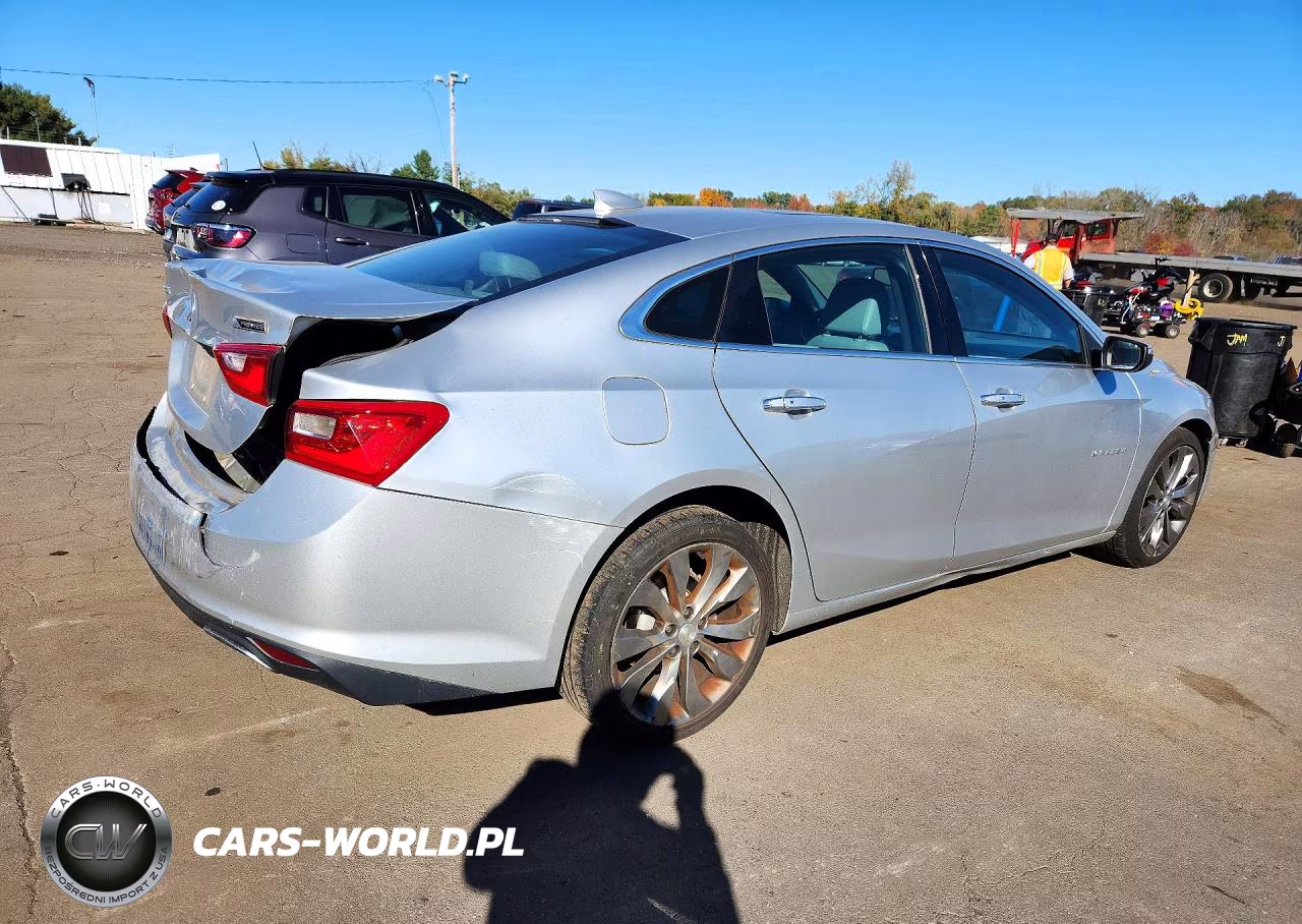 2016 Chevrolet Malibu Premier VIN:1G1ZH5SX2GF255398 - 3