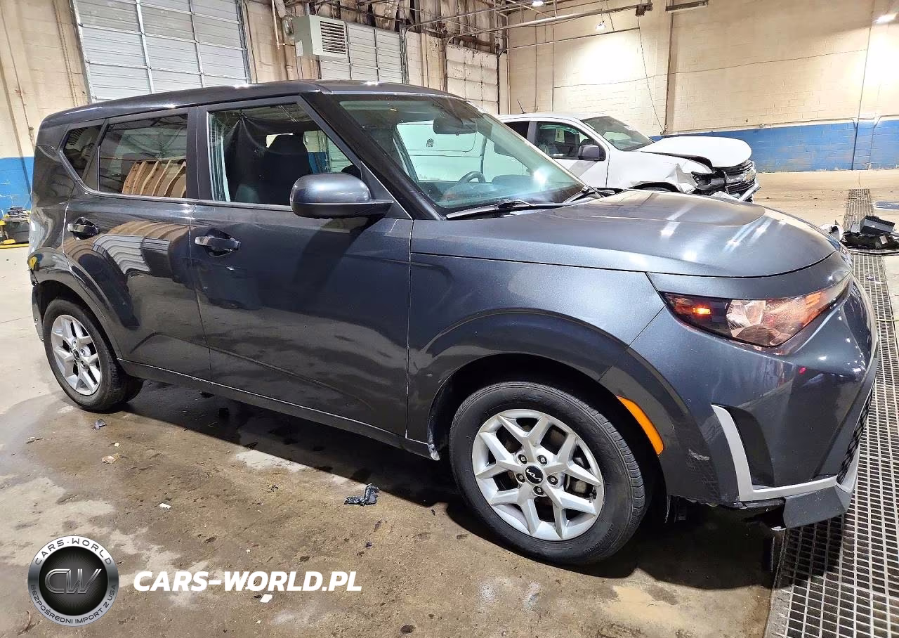 2023 Kia Soul Lx VIN:KNDJ23AU3P7880825 - 4