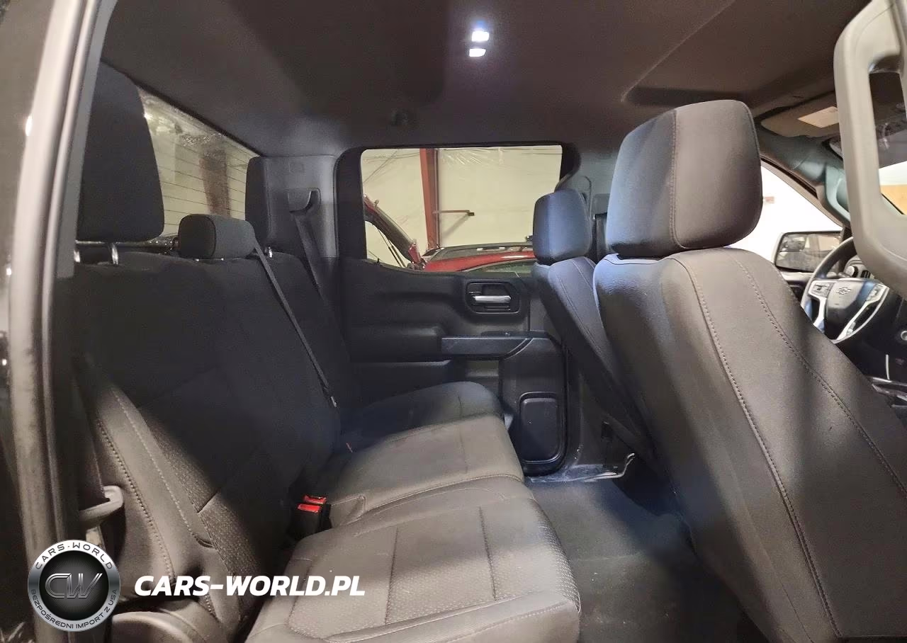 2021 Chevrolet Silverado K1500 Trail Boss Custom VIN:1GCPYCEF6MZ401091 - 10