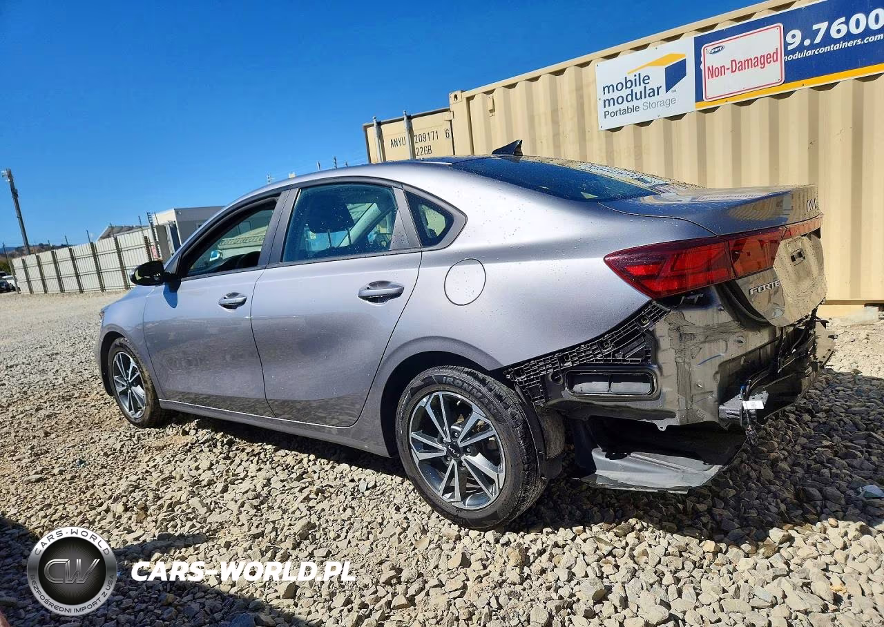 2023 Kia Forte Lxs VIN:3KPF24AD7PE629723 - 2
