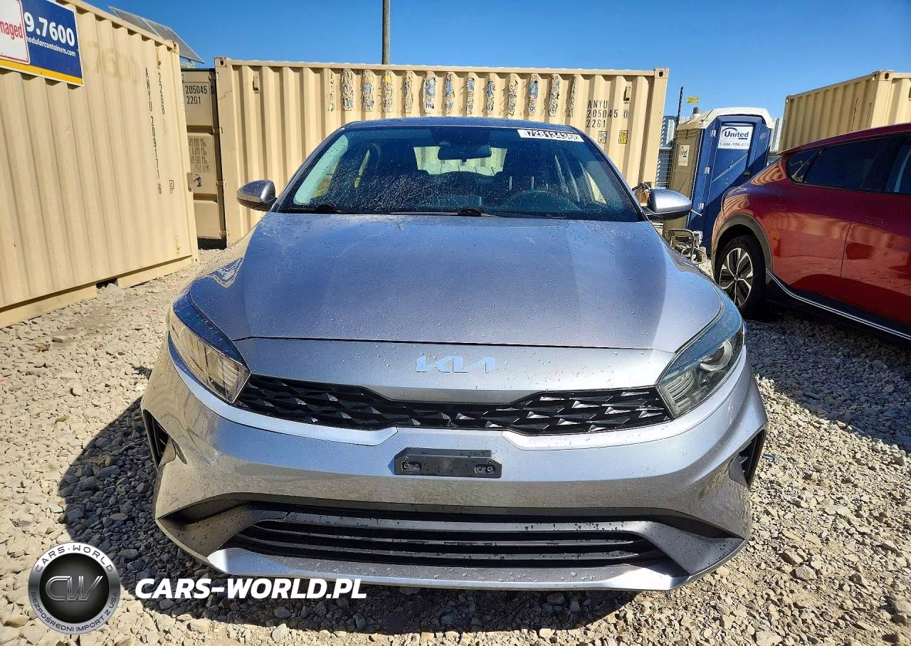 2023 Kia Forte Lxs VIN:3KPF24AD7PE629723 - 5