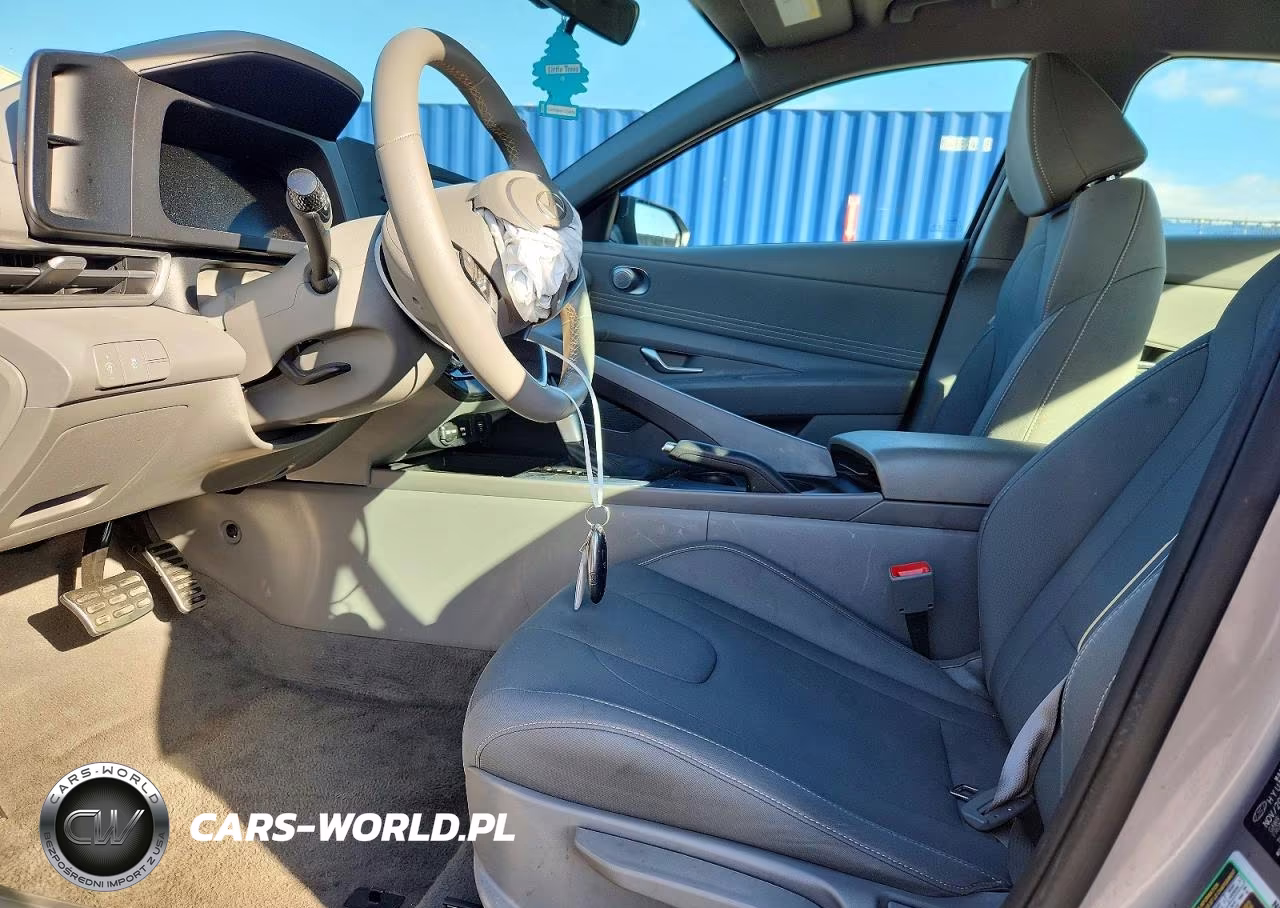 2026 Hyundai Elantra Sel Sport VIN:KMHLM4DG2TU134064 - 7