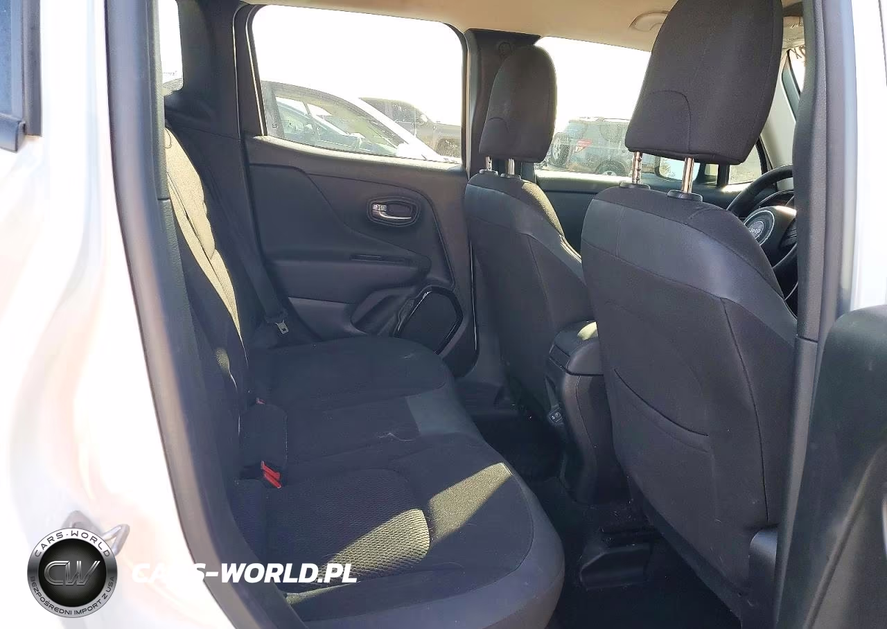 2018 Jeep Renegade Latitude VIN:ZACCJABB0JPJ20050 - 10