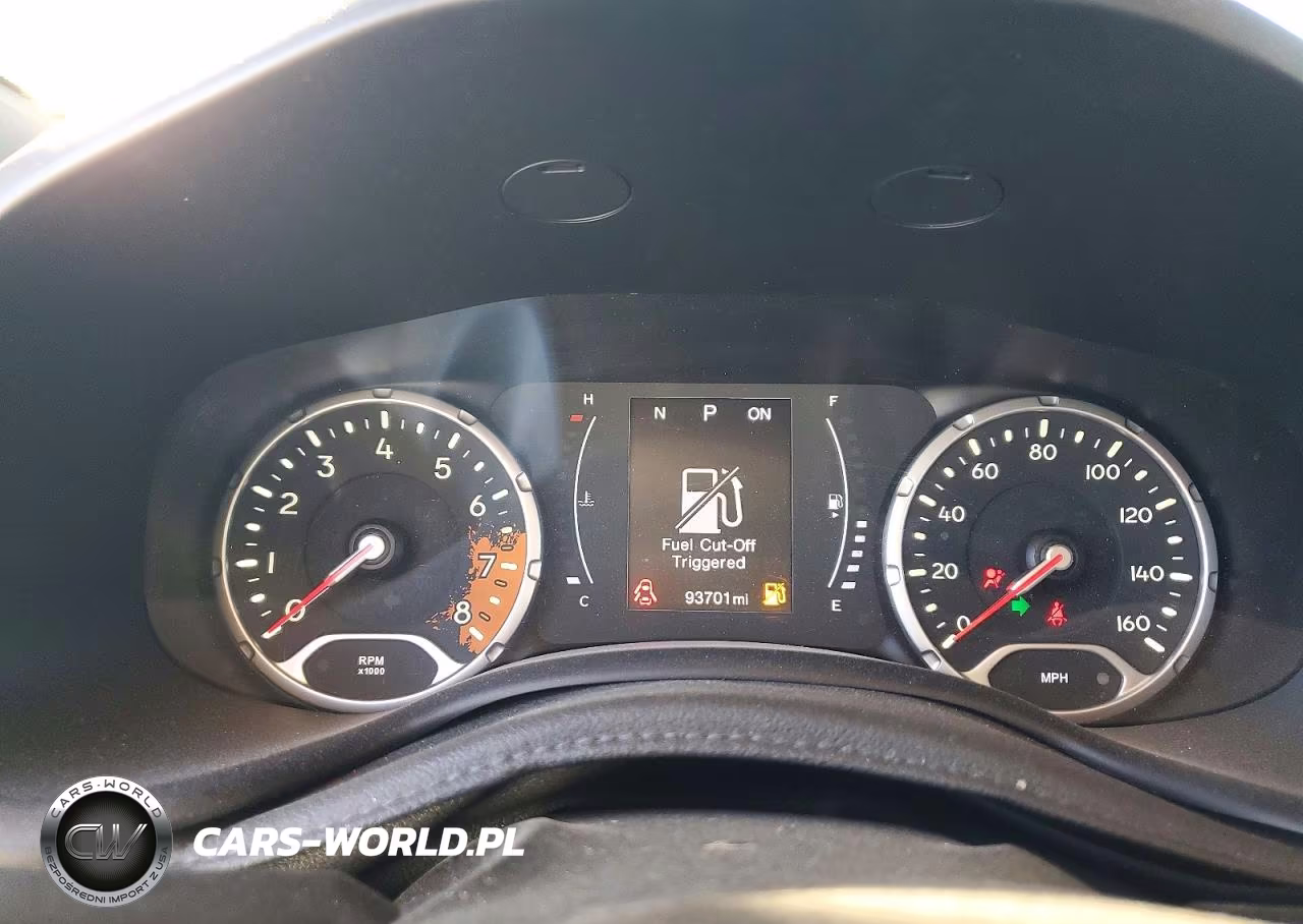 2018 Jeep Renegade Latitude VIN:ZACCJABB0JPJ20050 - 9