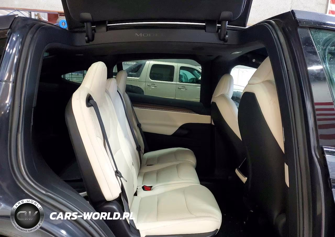 2022 Tesla Model X VIN:7SAXCAE58NF356756 - 10