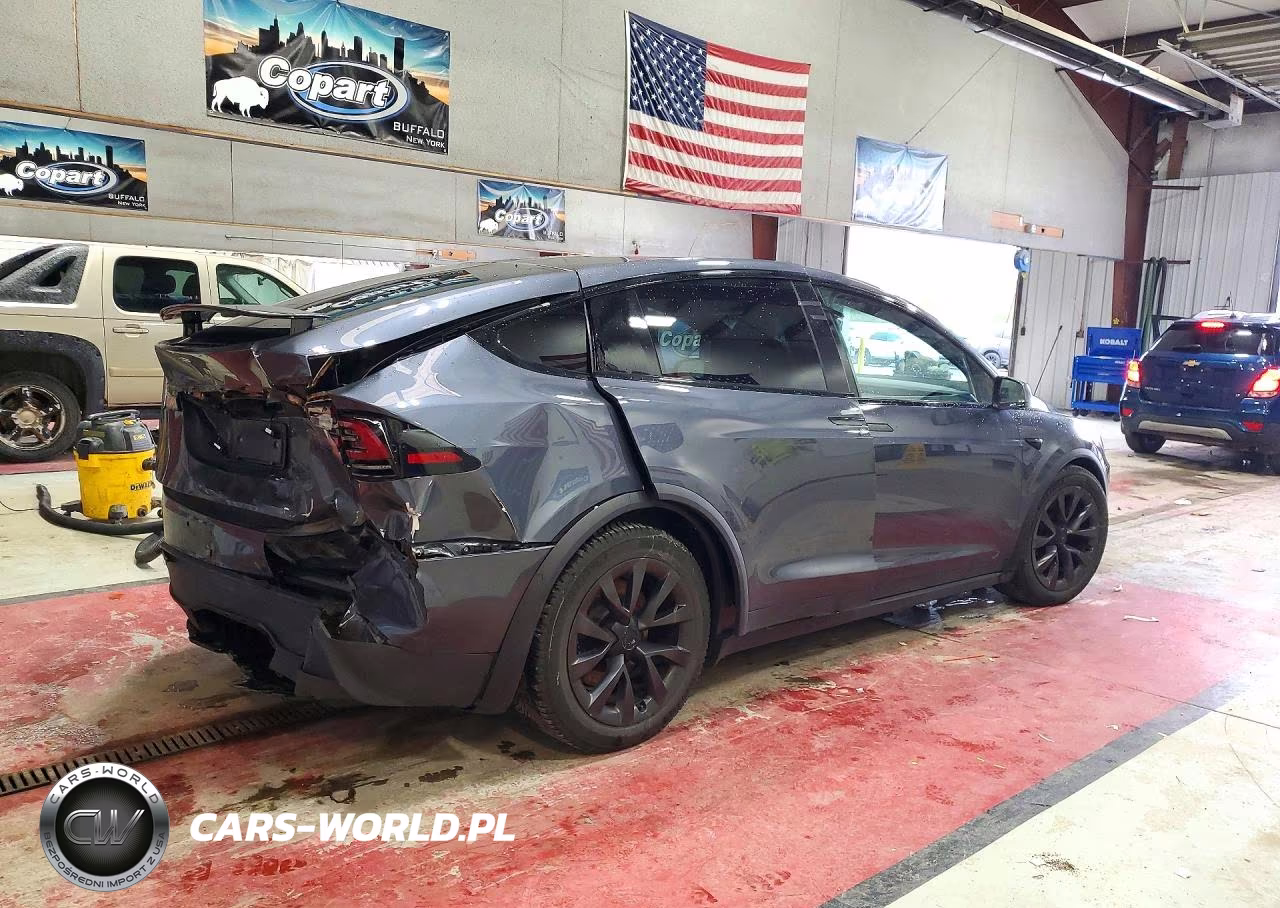 2022 Tesla Model X VIN:7SAXCAE58NF356756 - 3
